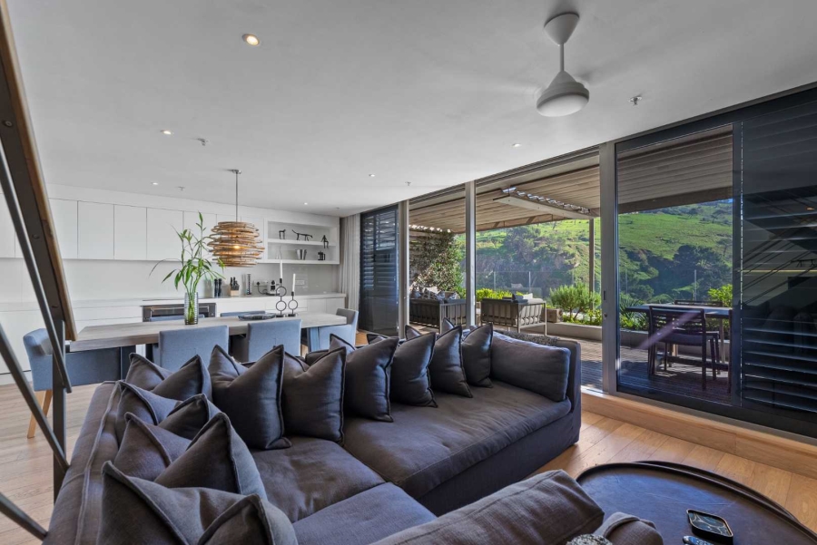 2 Bedroom Property for Sale in De Waterkant Western Cape